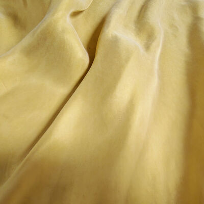 Регенерированное целлюлозное волокно 100% Купро 113 г/м² Тканое полотно Купро против Вискозы