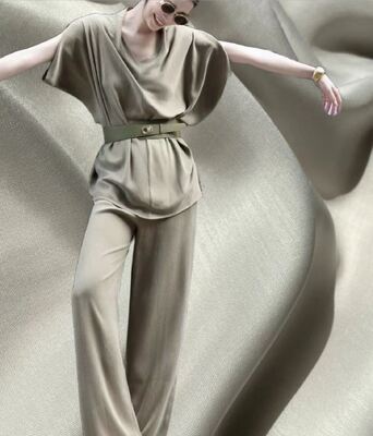 Регенерированное целлюлозное волокно 100% Купро 113 г/м² Тканое полотно Купро против Вискозы